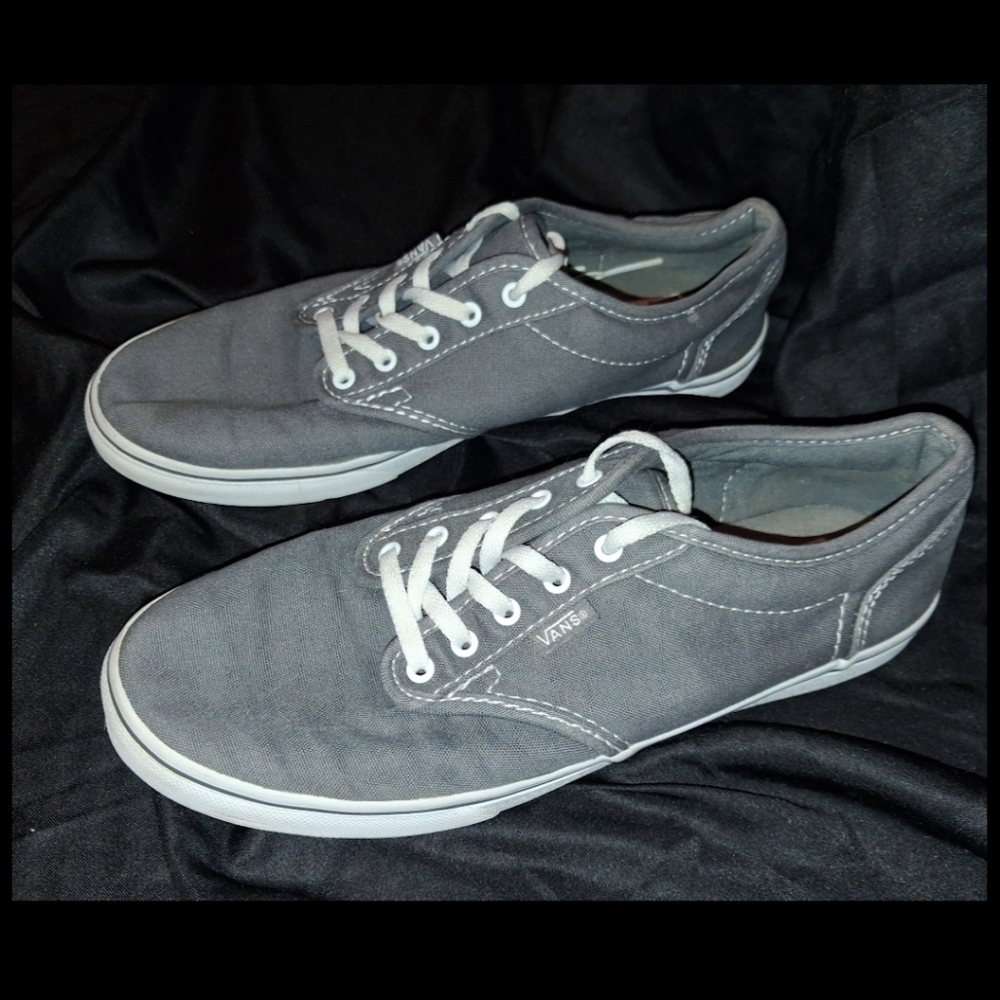 Van's Womens Canvas Sneakers / Lace-Up Low Top Sneaker's size 8